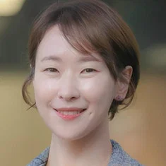 Wi So-young