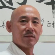 韩英群