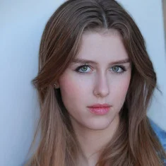 Claire Schulze