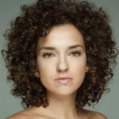 Virginia Riezu