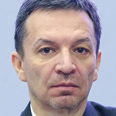 Олег Туманов