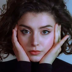 Léonie Savard