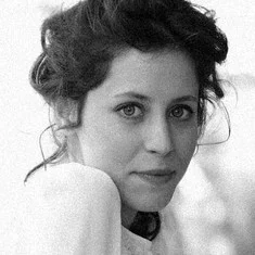 Inés Efrón