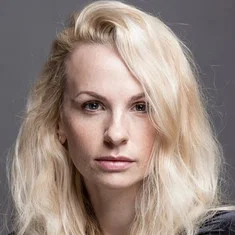 Элина Пяхклимяги