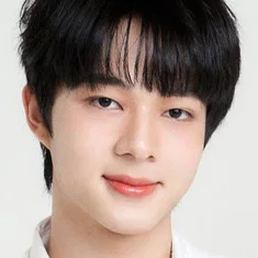 Chawarin Perdpiriyawong