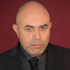 Herbert Siguenza