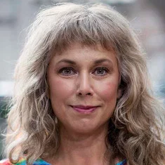 Stina Wollter