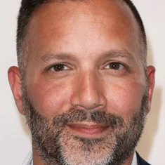 Brett Bentman