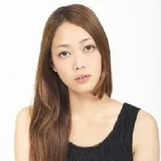 Suzu Natsume
