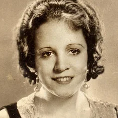 Violet Hilton