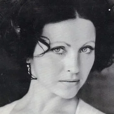 Алла Майкова