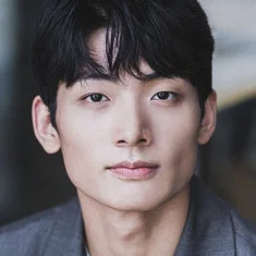 Seo Young-joo