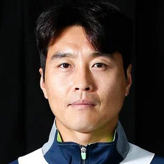 Lee Dong-gook