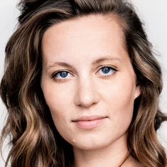 Alexandra Weis