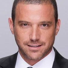 Julián Elfenbein