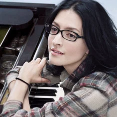Angela Aki