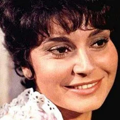 Evelyne Séléna