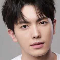 Park Shin-woo