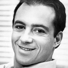 Ray Sharkey