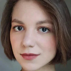 Ксения Комарова