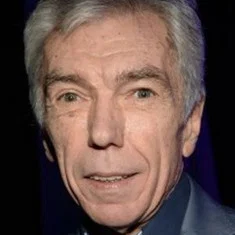 Юрий Николаев