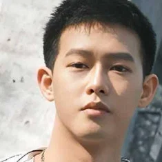 柴昊辰