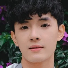Tri Nguyễn