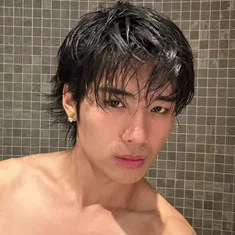 Tayza Lin Young