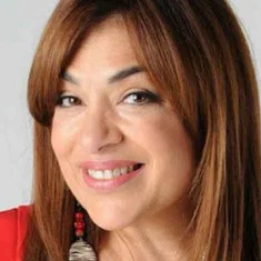 Claribel Medina