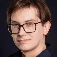 Александр Саков