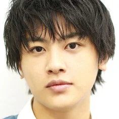 Takusu Maekawa