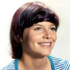 Lucia Stralser