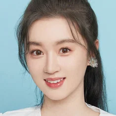 Yuan Yi