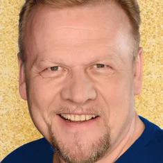 Jacek Lenartowicz
