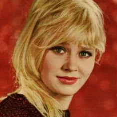 Светлана Савёлова