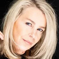 Leslie Ash