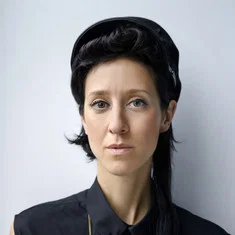 Esther Perbandt