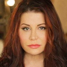 Lisa Michelle Axelrod