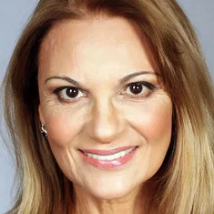 Светлана Тома
