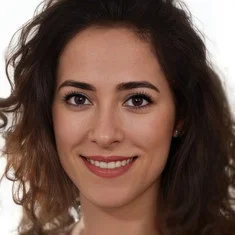 Dilara Topuklular