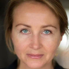 Christel Dewynter