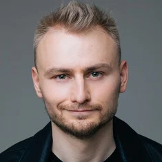 Женя Синяков