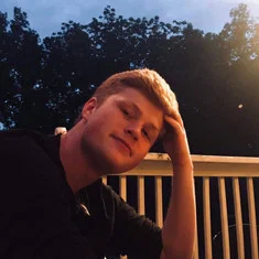 Timothy Shelton