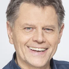 Daniel Junas