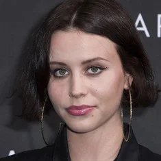 Billie JD Porter