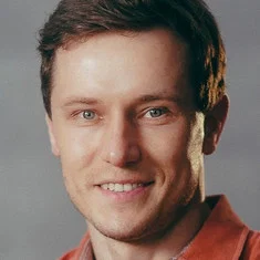 Max Golomidov