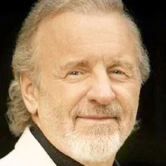 Colm Wilkinson
