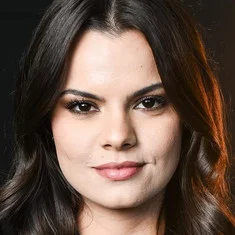 Leticia Peres