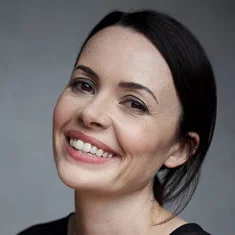 Lisa Diveney