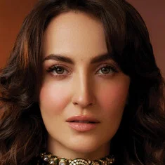 Elli Avram